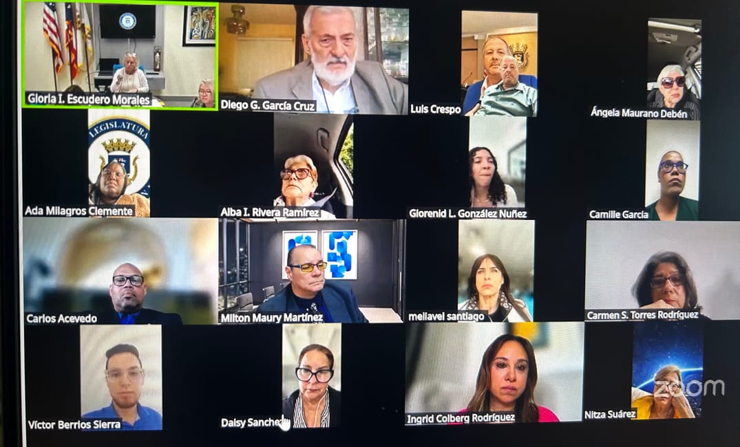 Angela Meyer desata controversia con comentarios hacia la oposición