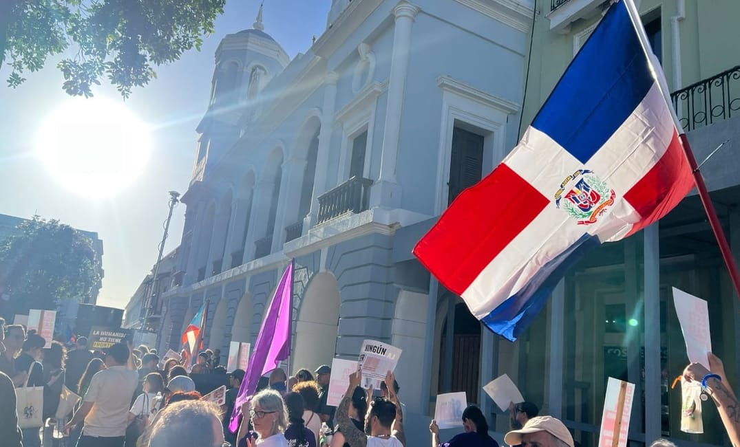 Menos discursos y más acción en la defensa de los derechos del inmigrante