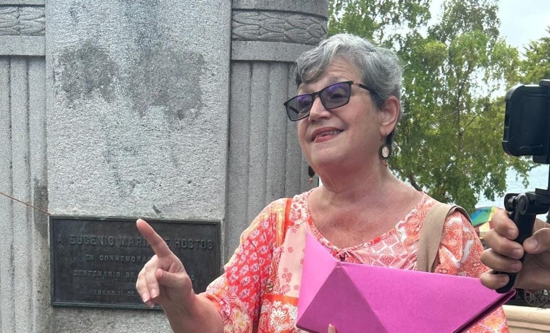 Protección y respeto en la plaza Eugenio María de Hostos