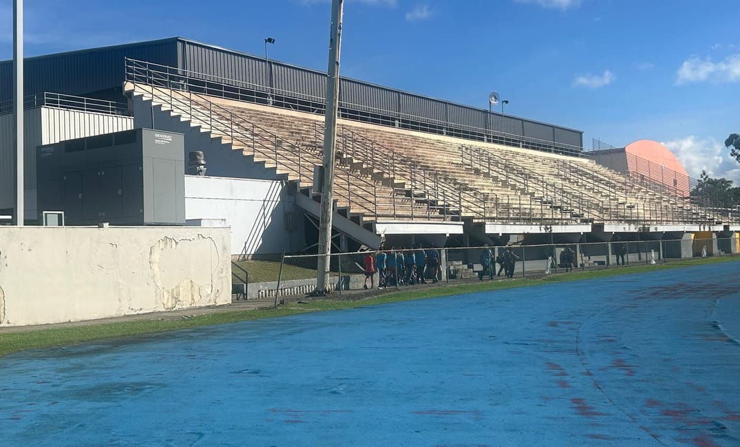 El Polideportivo Rebekah Colberg es símbolo de abandono institucional y resistencia comunitaria